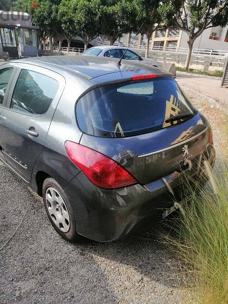 Peugeot 308 2013 1