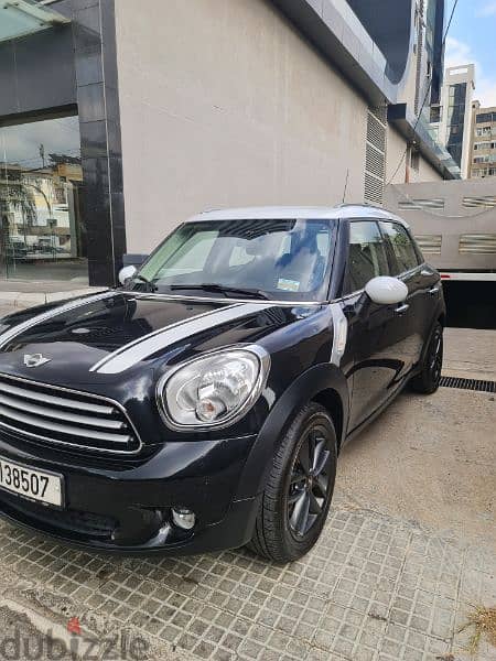 MINI Cooper Countryman Black One Owner Company source 2