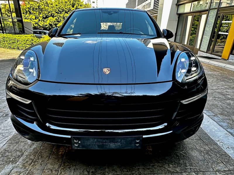 Porsche Cayenne S  2015 1