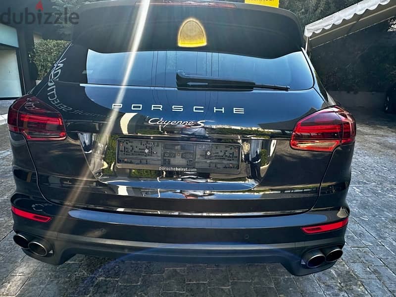 Porsche Cayenne S  2015 5