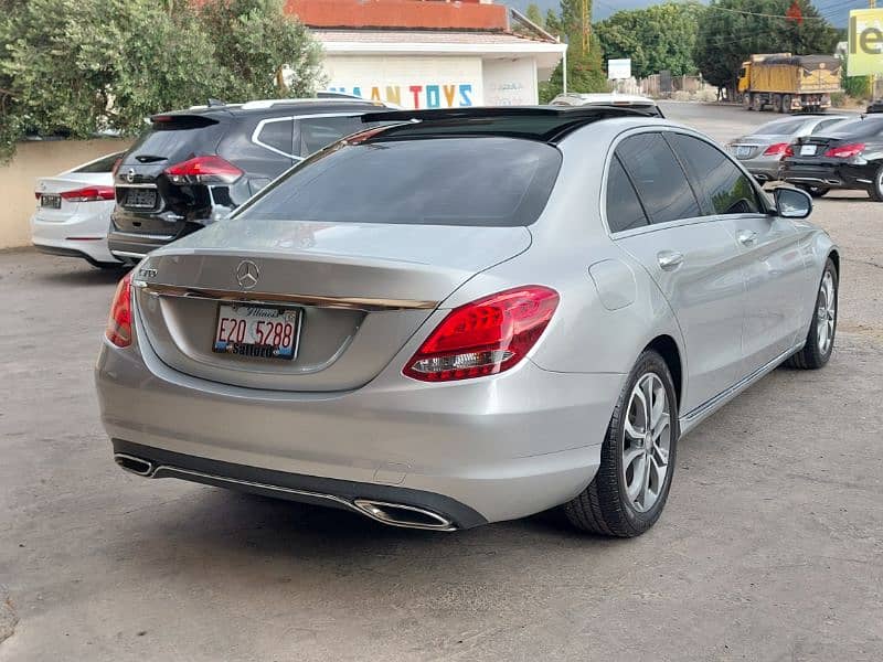 C300 model 2016 2wd Full Led super clean 3