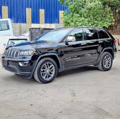 Grand Cherokee 2017 CLEAN CARFAX LIMITED V6 4WD اجنبي شبه جديد