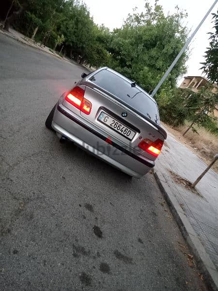 BMW 3-Series 2005 2