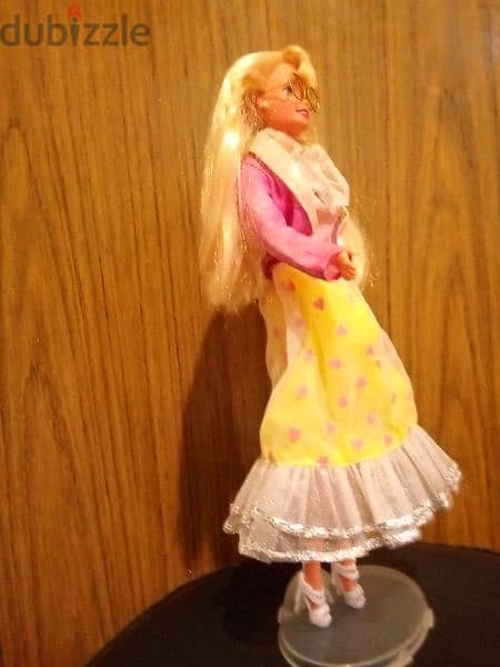 TEACHER Barbie Rare vintage Mattel Great doll 1995 wearing outfit=22$ 2