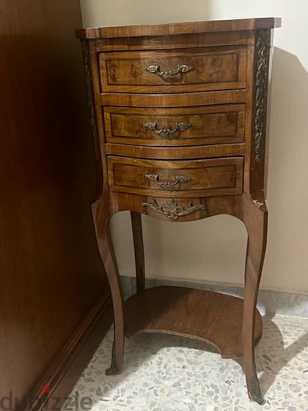 Small Antique Console 1