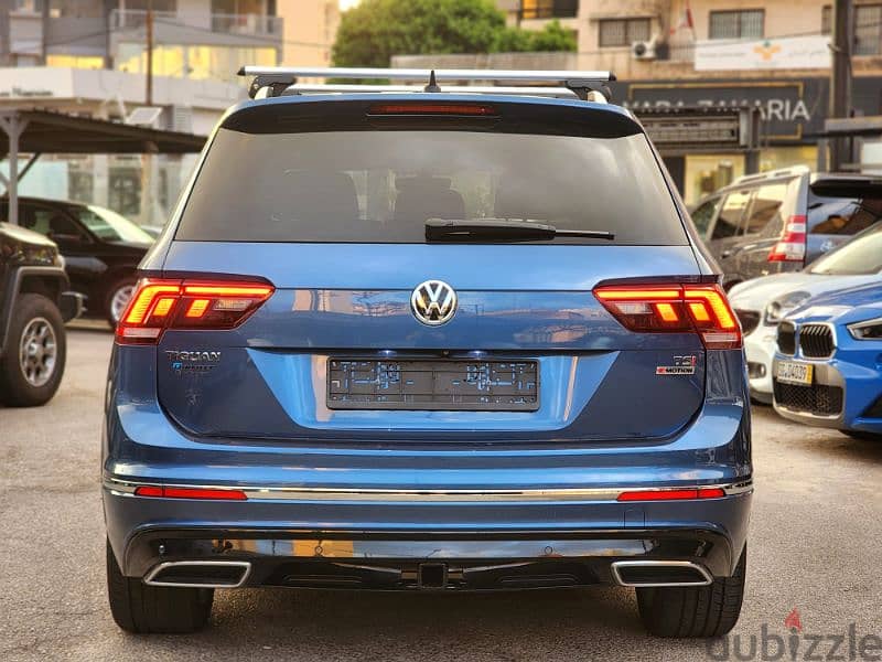 2018 Volkswagen Tiguan R-Line 2