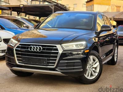 Audi Q5 2018 Clean Carfax