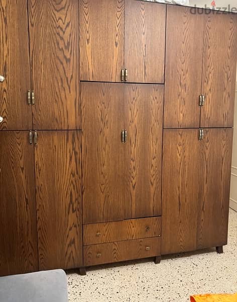 Full bedroom Furniture For Sale 5