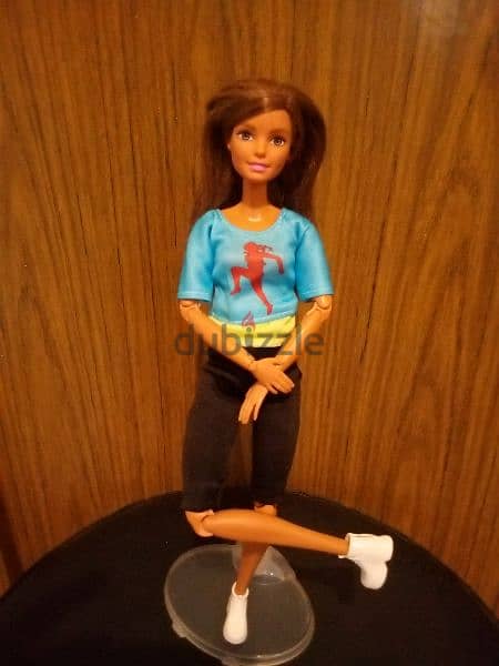 MADE TO MOVE Brunette Barbie 22 JOINTS Great doll in own wear=28$ 5