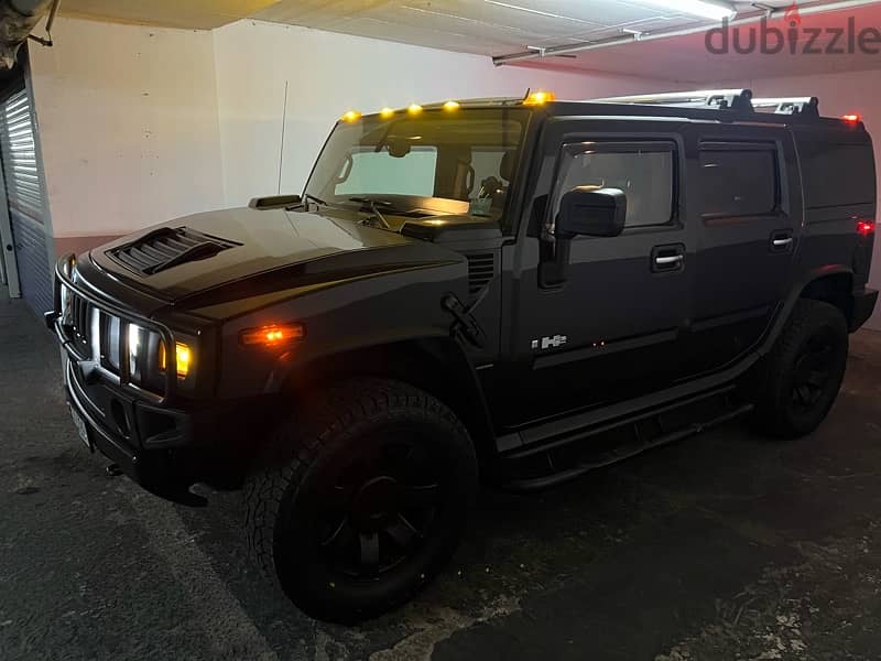 Hummer H2 2008 black ops showroom condition 3