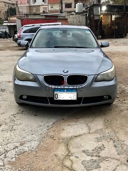 BMW 5-Series 2005 1