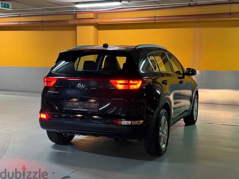 2018 KIA SPORTAGE AWD V4 “Company Source” 67,000 km 8