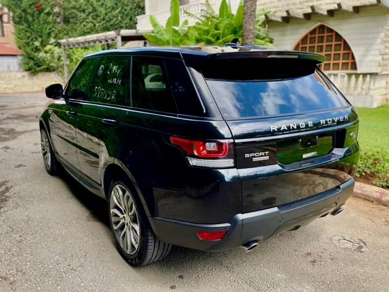 Land Rover Range Rover Sport 2016 V8 clean carfax 4