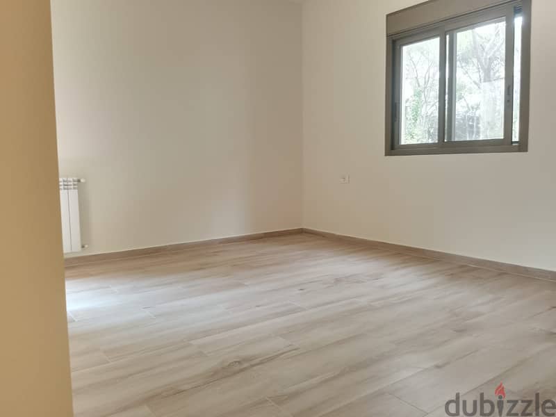 Apartment for sale in Baabdath شقة للبيع في بعبدات 8