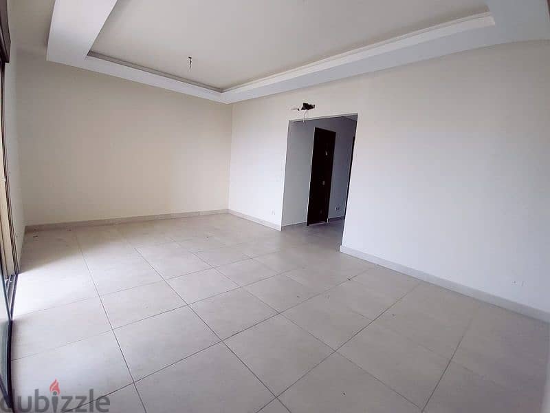 Catchy hot deal! duplex for sale in Bouar 190m² with private pool 3