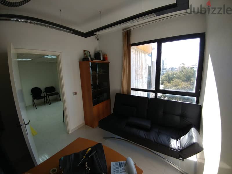 Office for rent in Mansourieh مكتب للايجار في منصورية 1