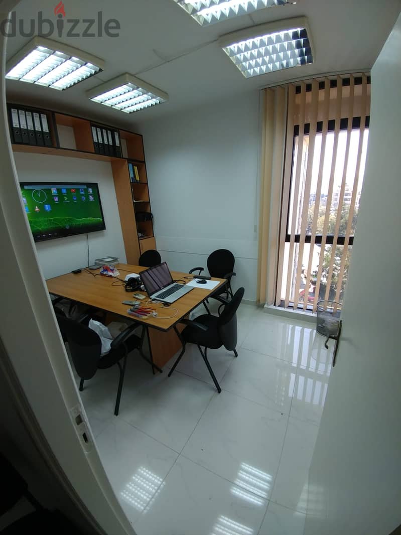 Office for rent in Mansourieh مكتب للايجار في منصورية 3