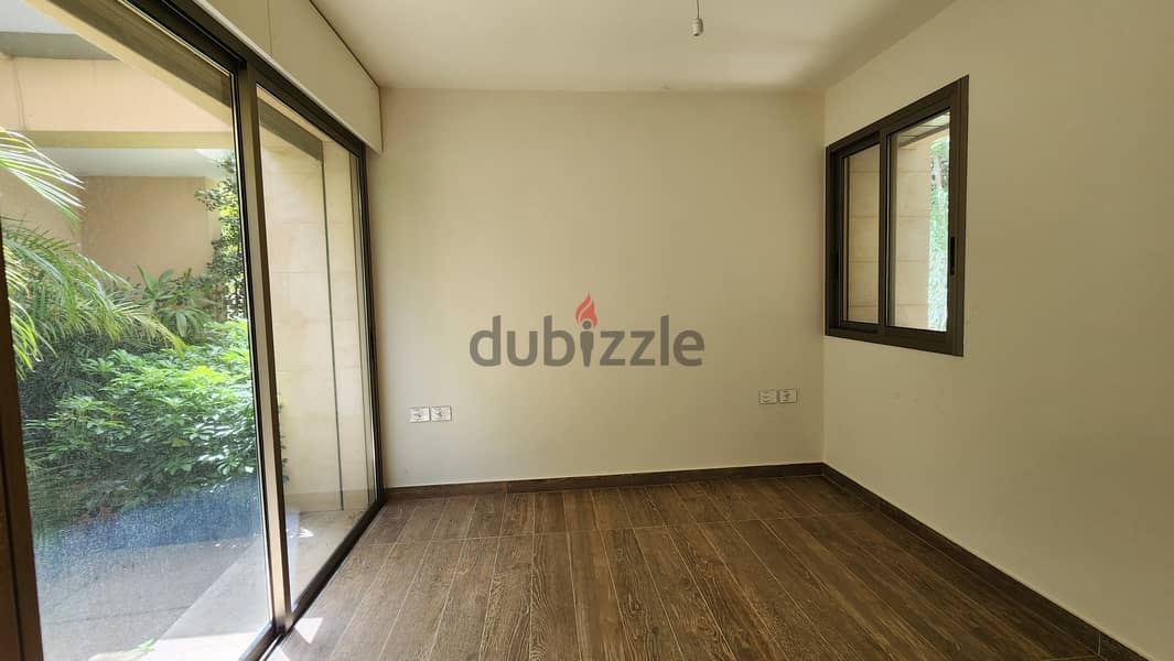 Apartment for sale in Louaizeh شقة للبيع في منطقة الويزه 8