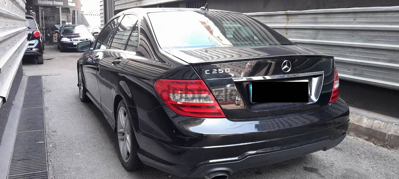 Mercedes-Benz C-Class 2012 250 1