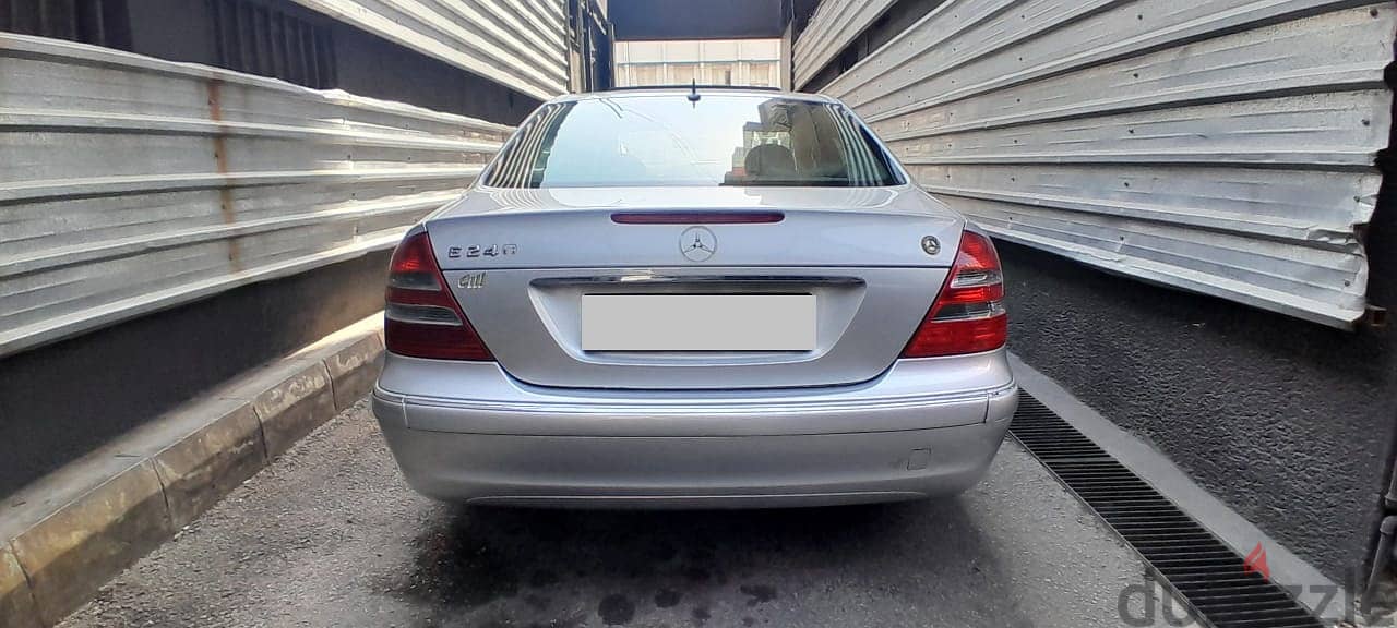 Mercedes-Benz E-Class 2006 240 6