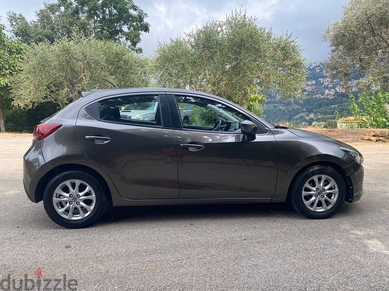 Mazda 2 2019 6