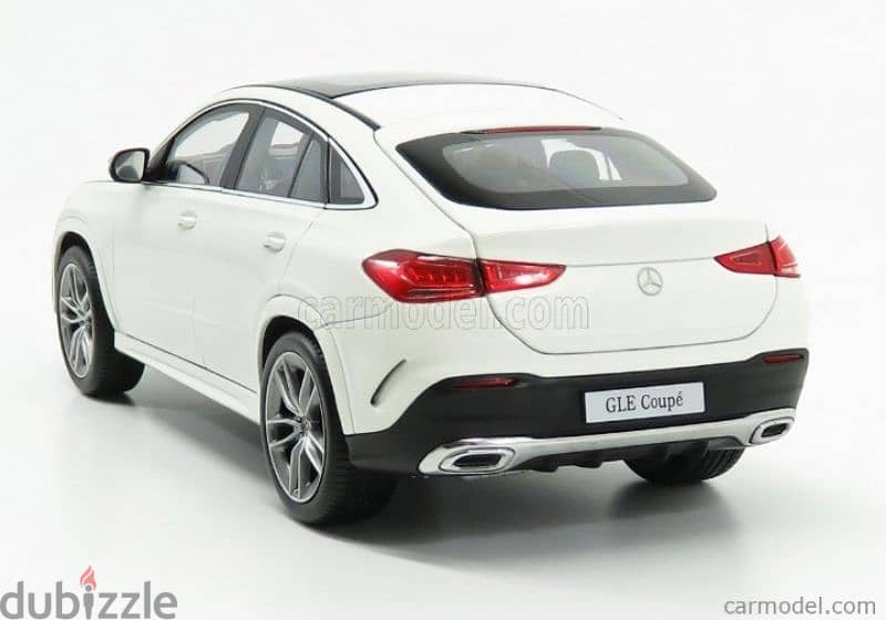 Mercedes GLE diecast car model 1;18. 3