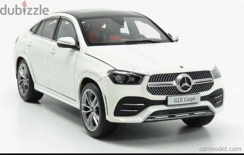 Mercedes GLE diecast car model 1;18. 4