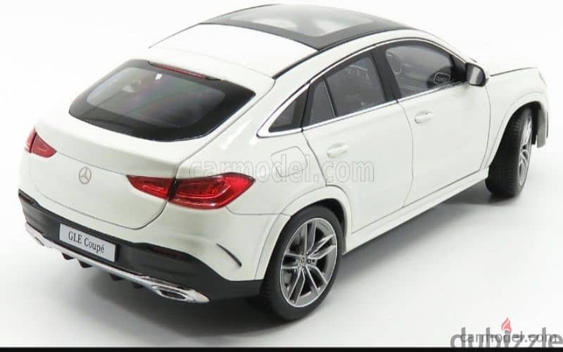 Mercedes GLE diecast car model 1;18. 5