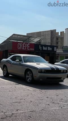 Dodge Challenger 2012