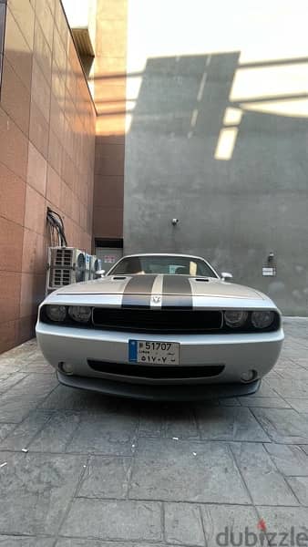 Dodge Challenger 2012 1