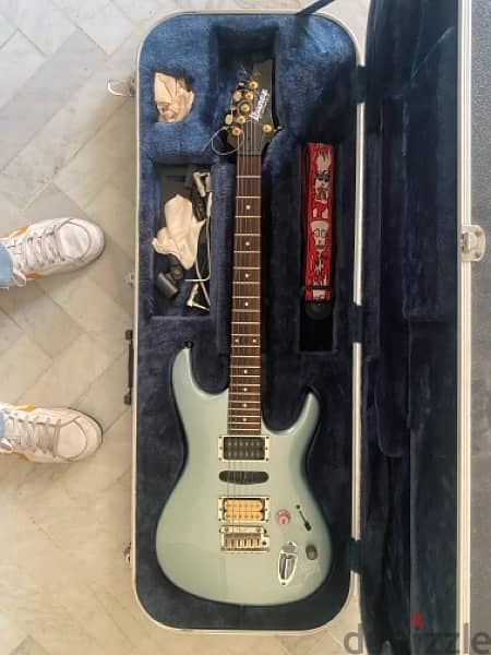 Ibanez electric guitar for sale 0