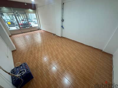 Shop for rent in Jisr El Bacha محل للإيجار في جسر الباشا