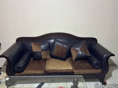 Living room in a very good condition 0