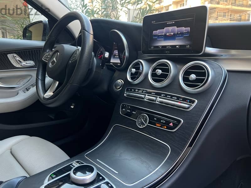 Mercedes-Benz C-Class 2017 10