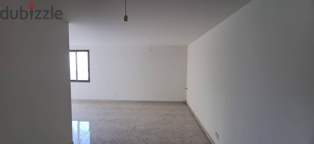 Apartment for Sale in Mansourieh شقة للبيع في المنصورية 2