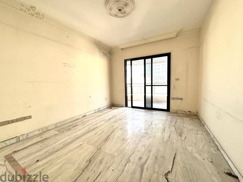 Apartment for Rent in Ain mraiseh - CPBOA56 2