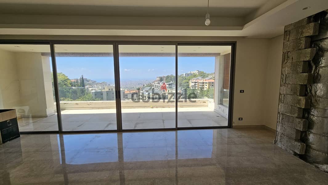 Apartment for sale in Yarzeh شقة للبيع في اليرزة 2