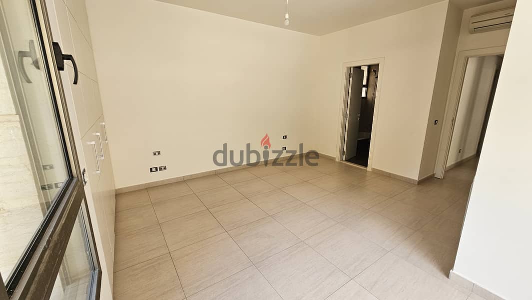 Apartment for sale in Yarzeh شقة للبيع في اليرزة 9