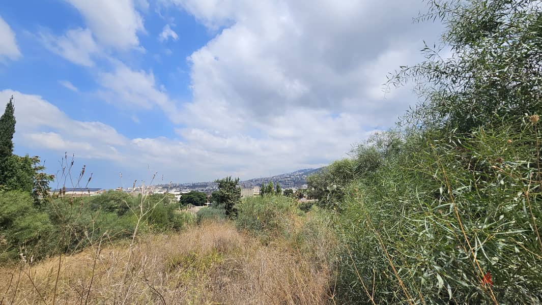 Land For sale in Yarzeh أرض للبيع في اليرزة 12