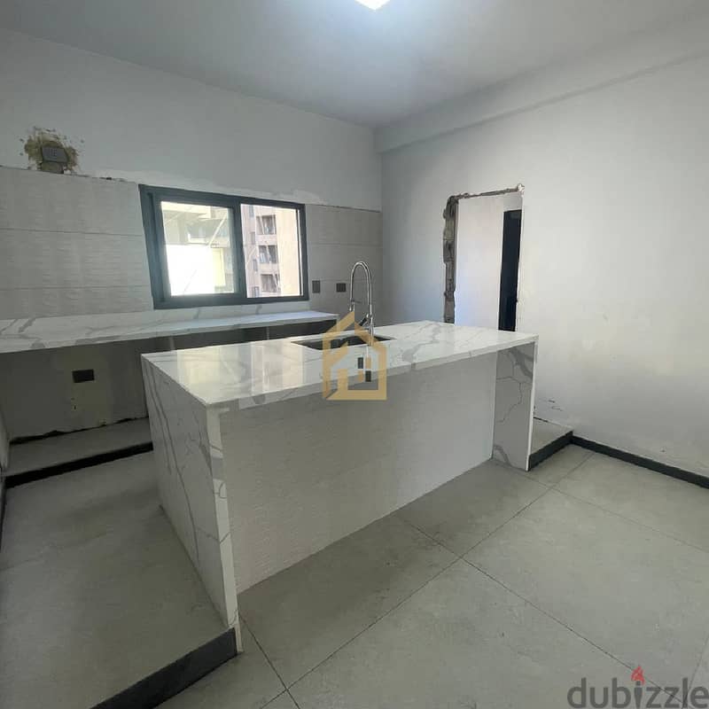 Apartment for sale in Furn el chebbak RK70  للبيع بفرن الشباك 2