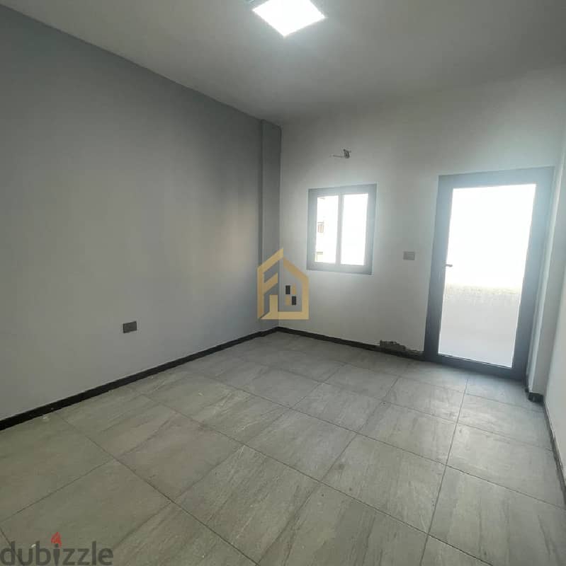 Apartment for sale in Furn el chebbak RK70  للبيع بفرن الشباك 4