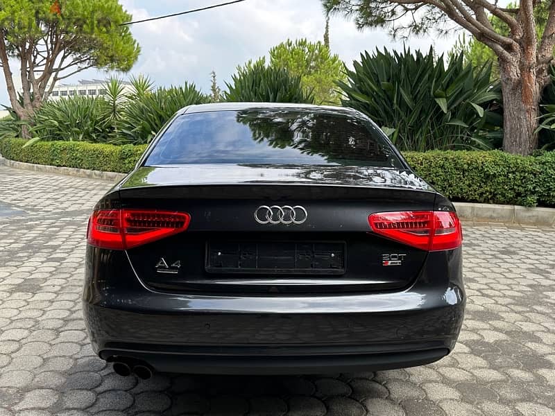 Audi A4 2015 7