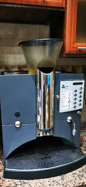 Heavy duty automatic programmable espresso machine 1