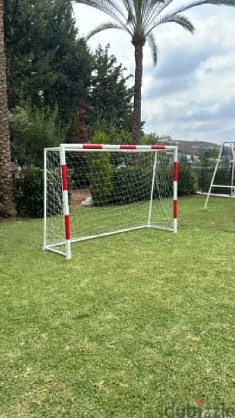 Mini football goal stand 0