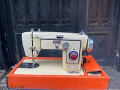 Hero sewing machine