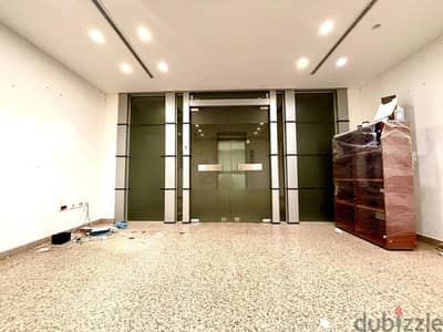 JH24-3610 Office 580m for rent in Achrafieh,  $7,500 cash