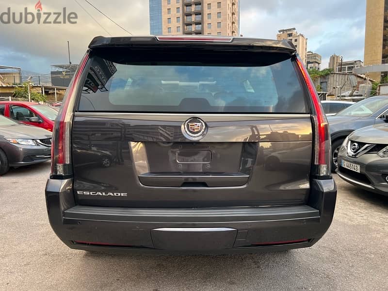 Cadillac Escalade Impex source one owner 5