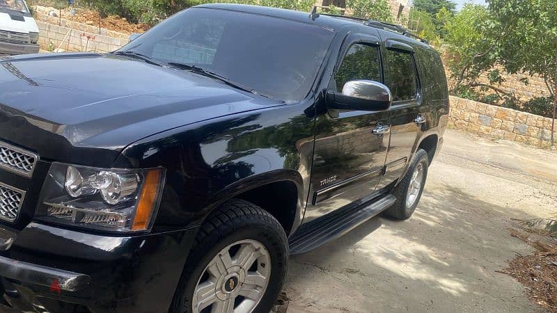 Chevrolet Tahoe 2010 1