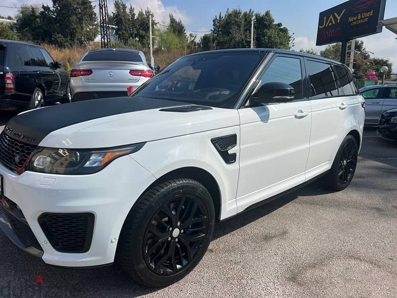 Range Rover Sport SVR 2017 Clean Carfax 5