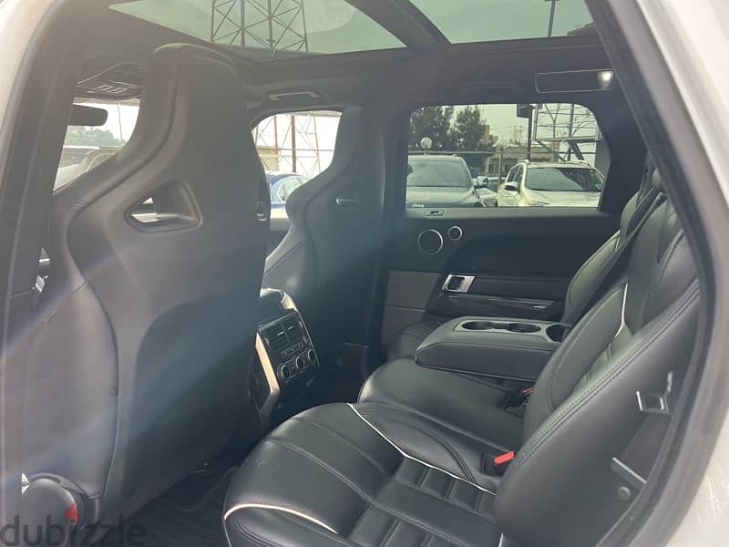 Range Rover Sport SVR 2017 Clean Carfax 12